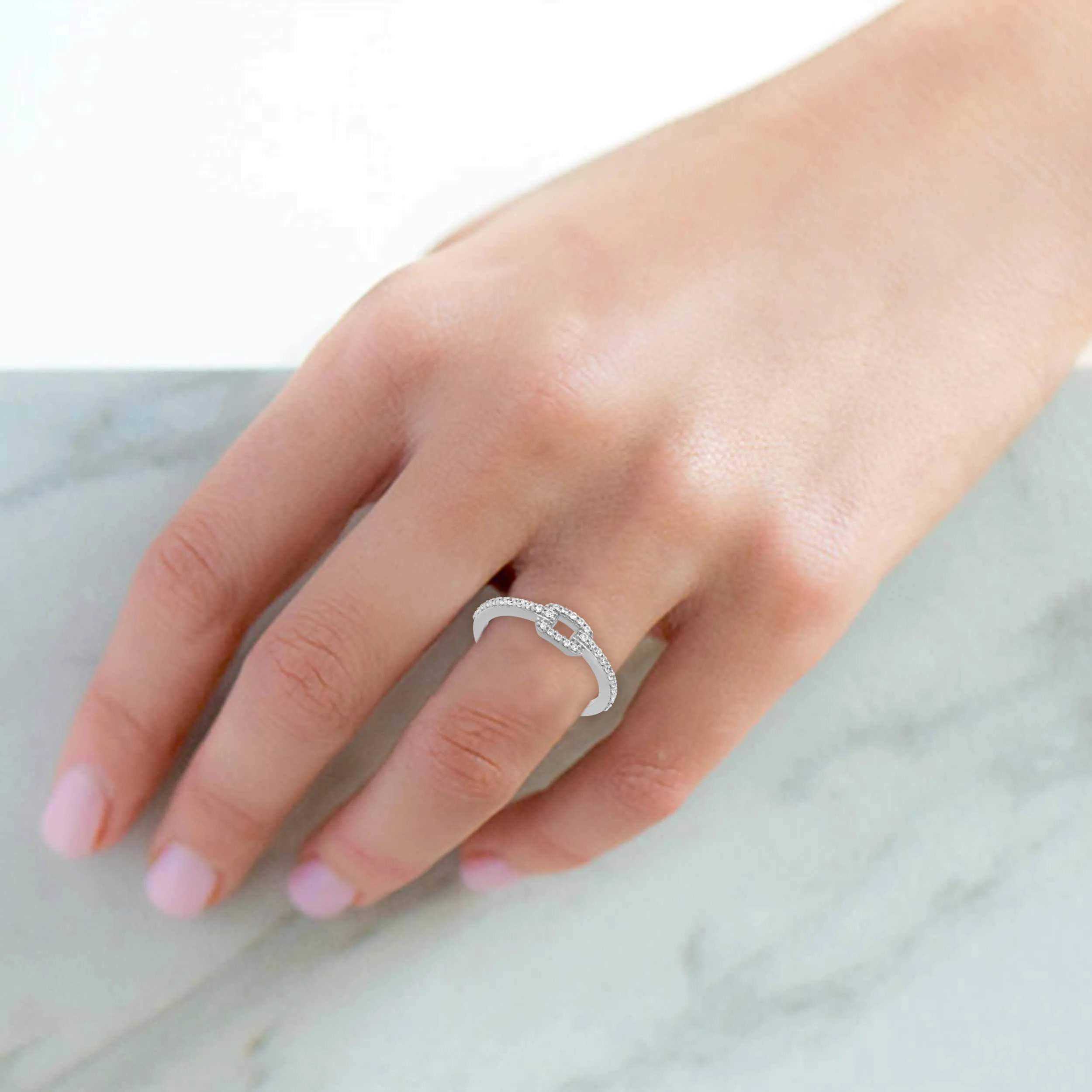 1/4Ct TW Diamond Single Chain Link Ring in Sterling Silver