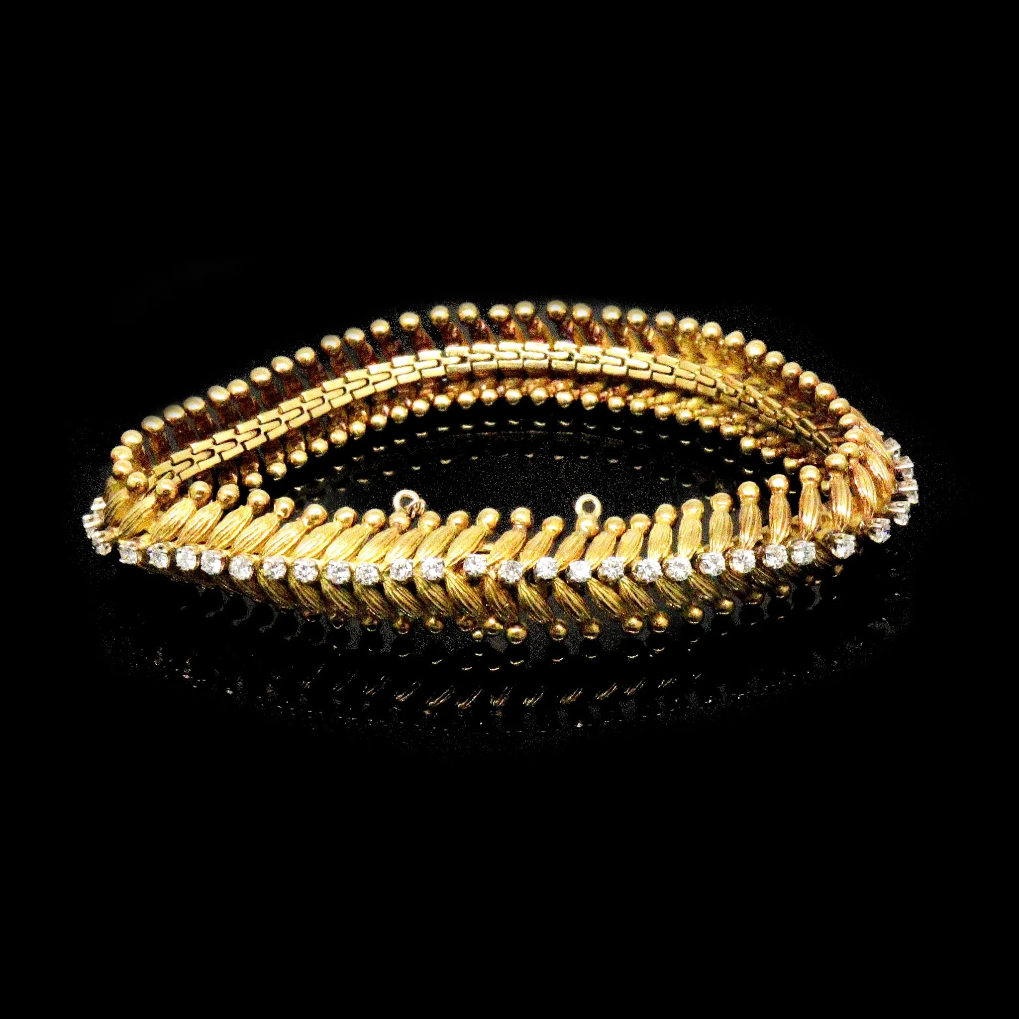 18kt Yellow Gold Diamond Bracelet Vintage 1940s