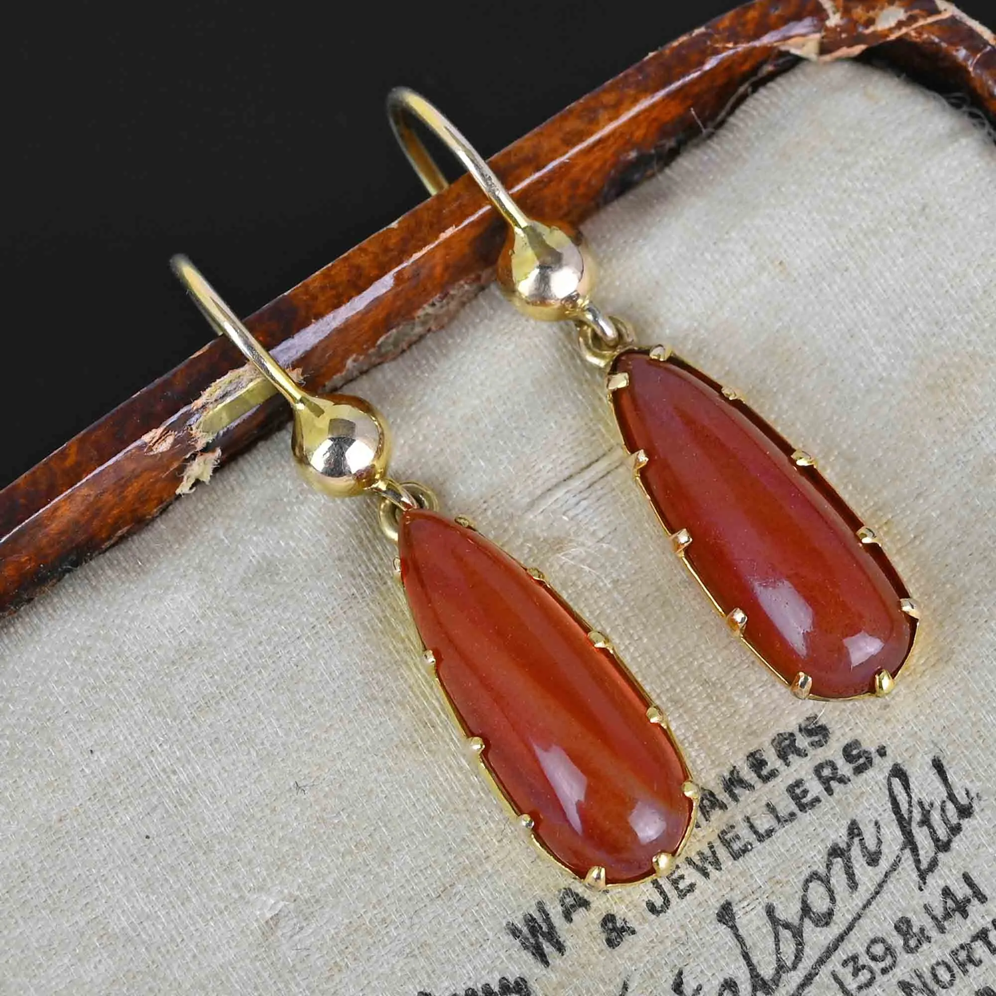 Antique Victorian 10K Gold Cabochon Carnelian Earrings