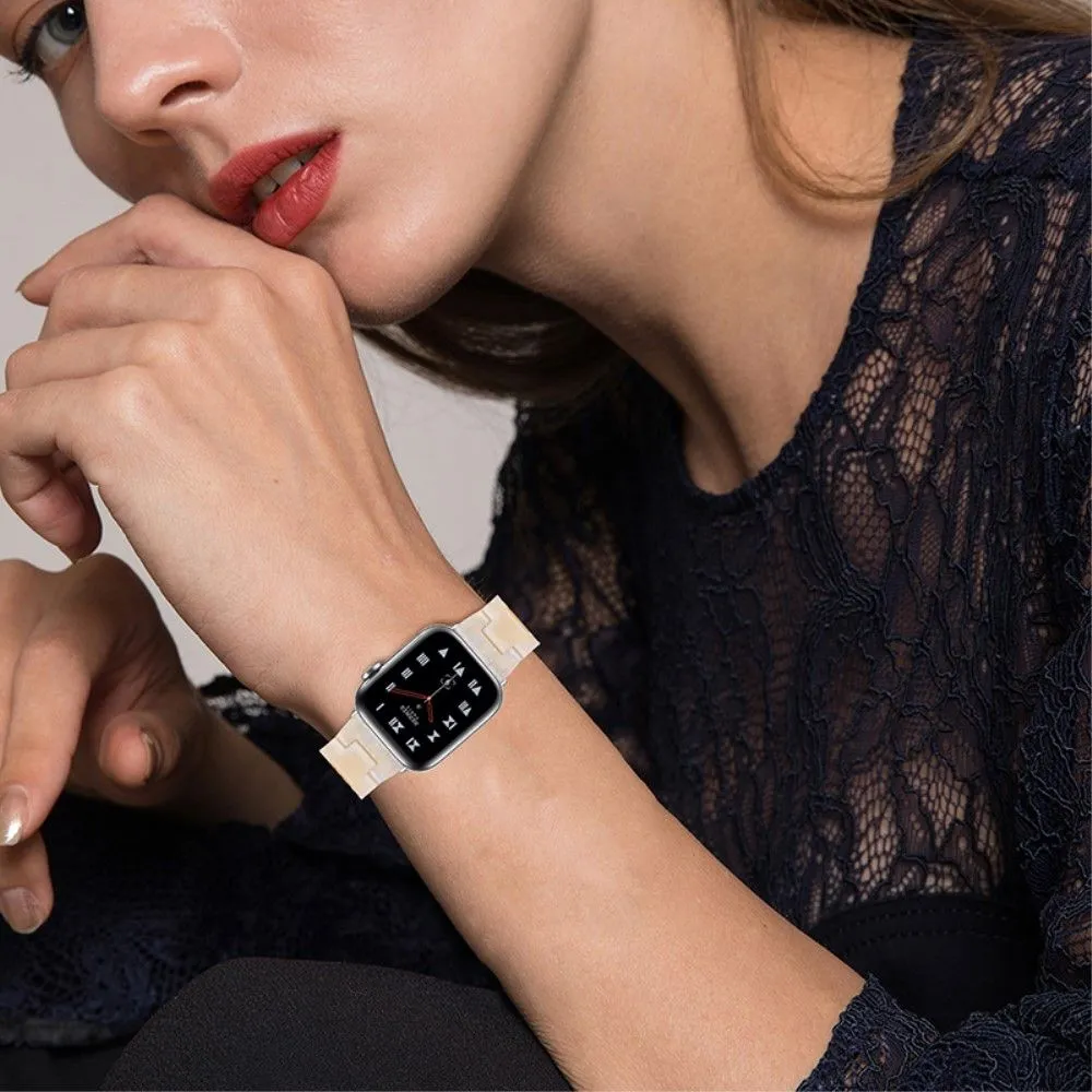 Apple Watch (45mm) 3 bead resin watch strap - White