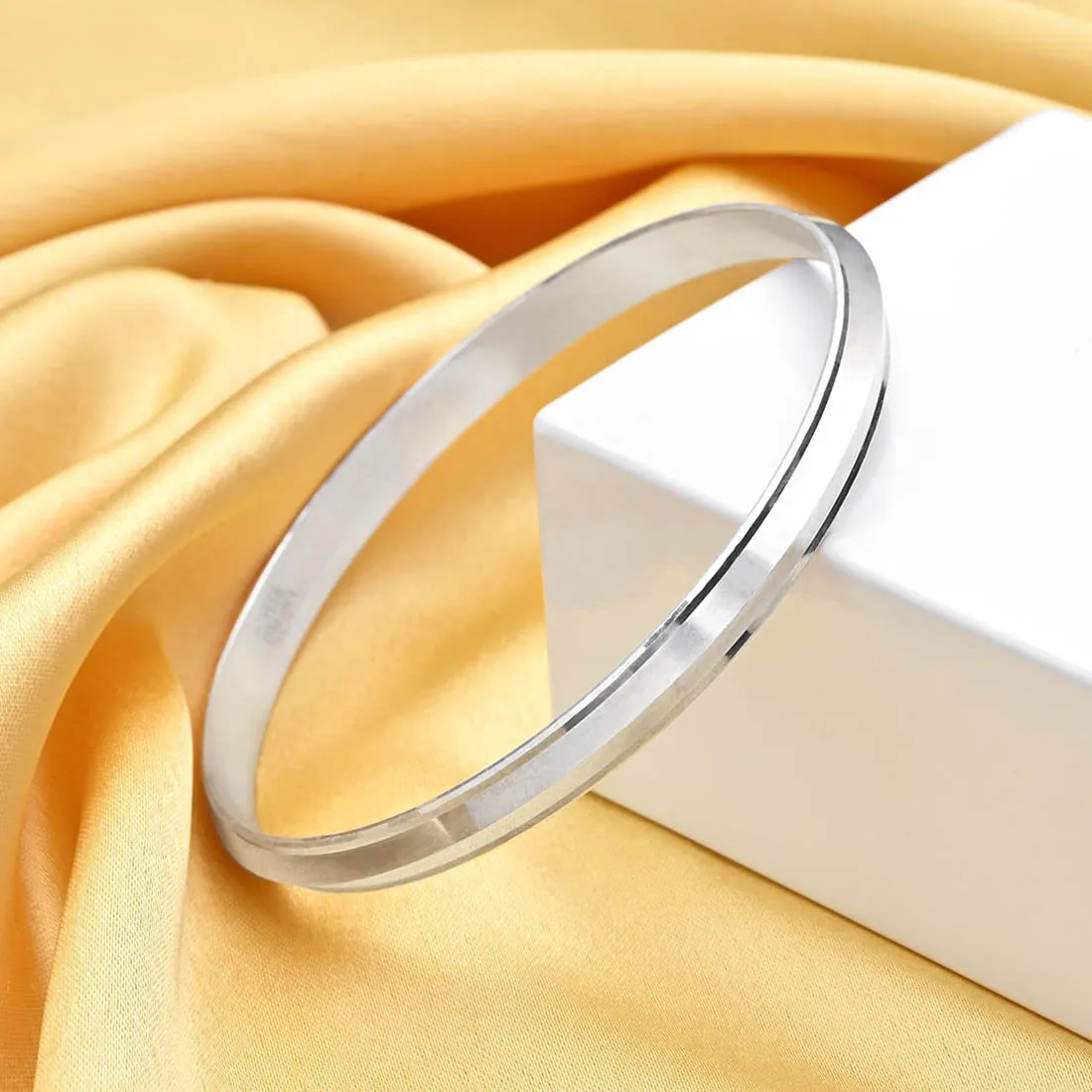 Bold and Striking Rhodium-Plated 925 Sterling Silver Men's Bangle
