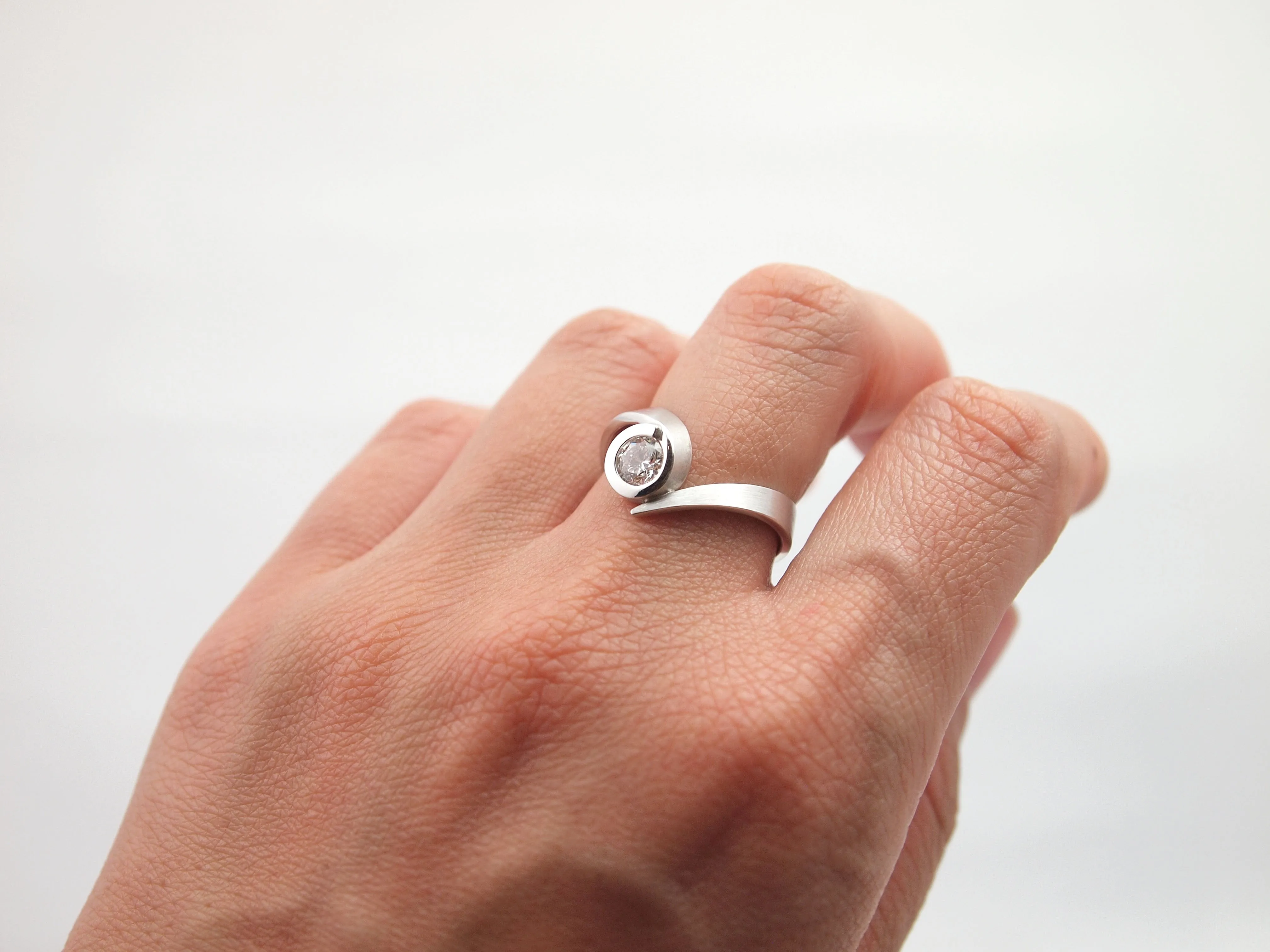 Cardillac- Diamond Ring U050w