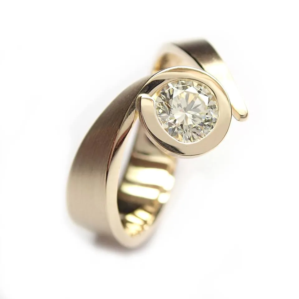 Cardillac- Diamond Ring U050w