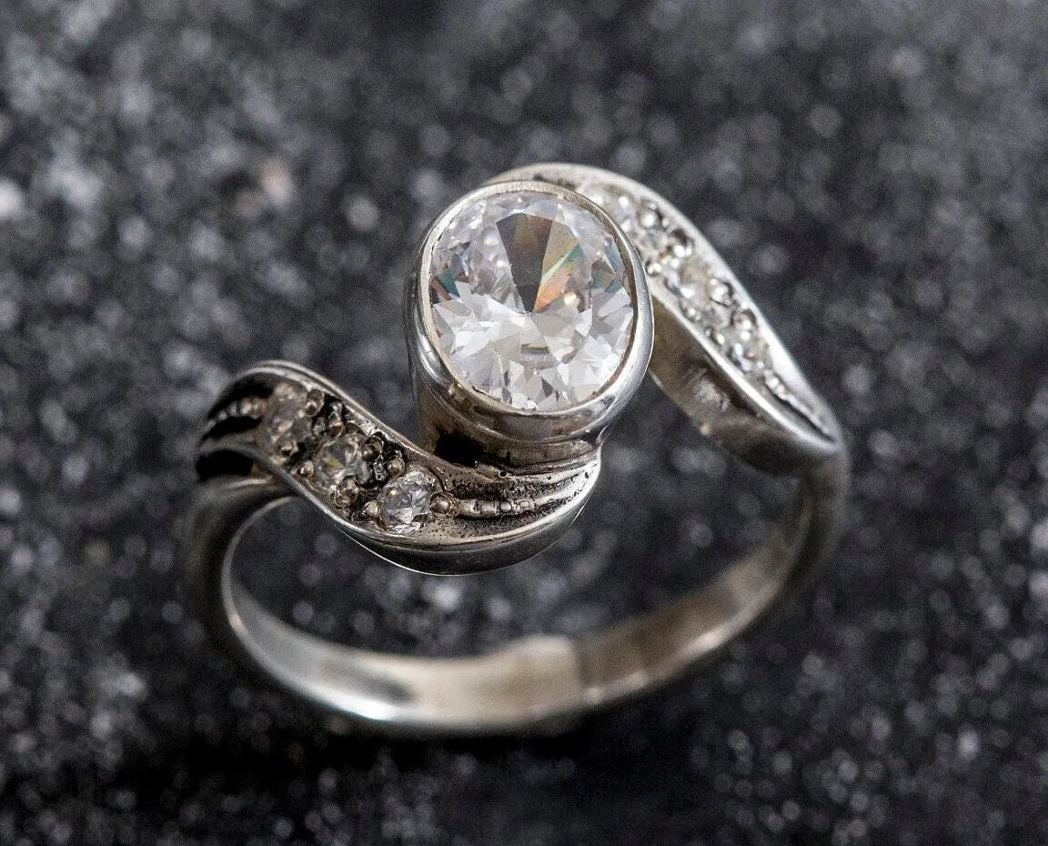 Diamond Vintage Ring - Oval Diamond Ring - Diamond Bezel Ring
