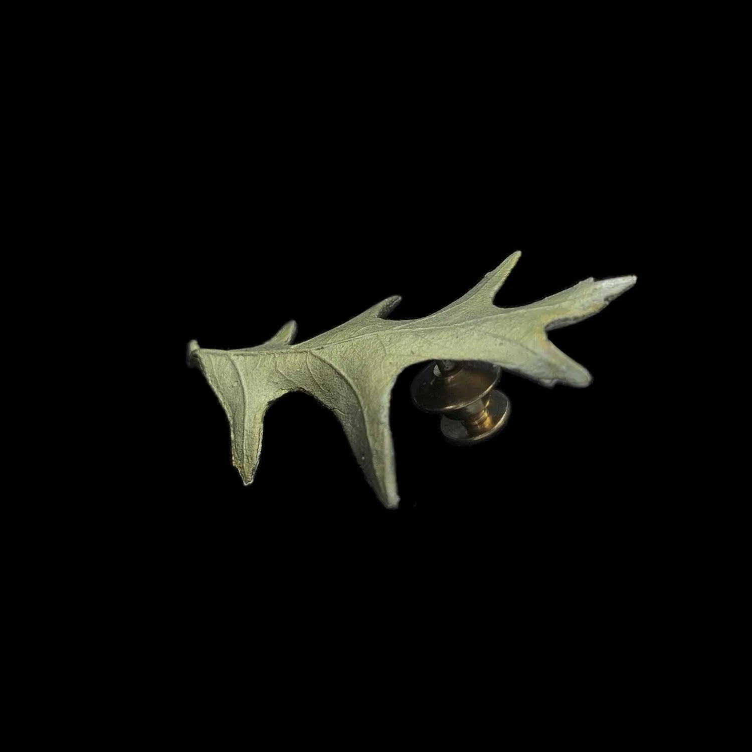 Fallen Leaves - Oak Leaf Lapel Pin