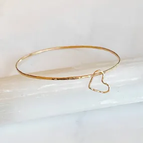 Floating heart bangle