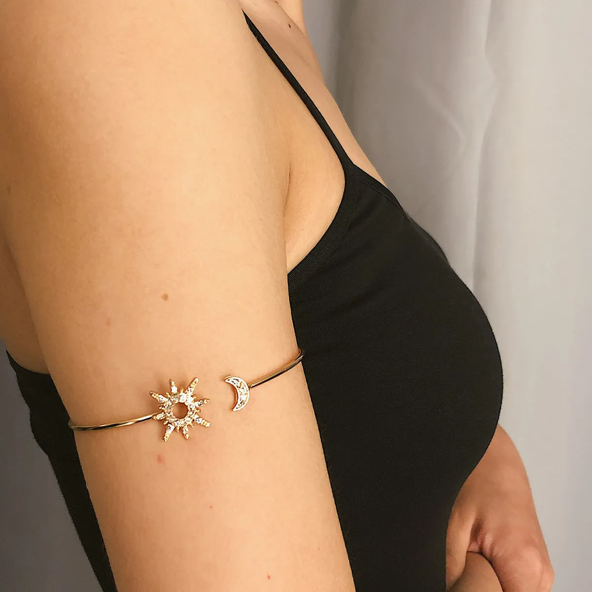 Geometric Zircon Adjustable Bracelet Approximately Micro-inlaid Sun And Moon Arm Bracelet