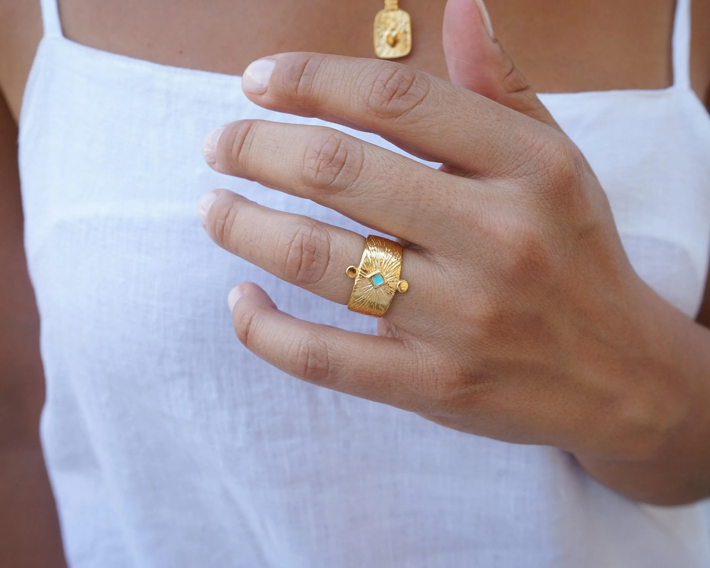 Gold Ethnic Rhombus Ring