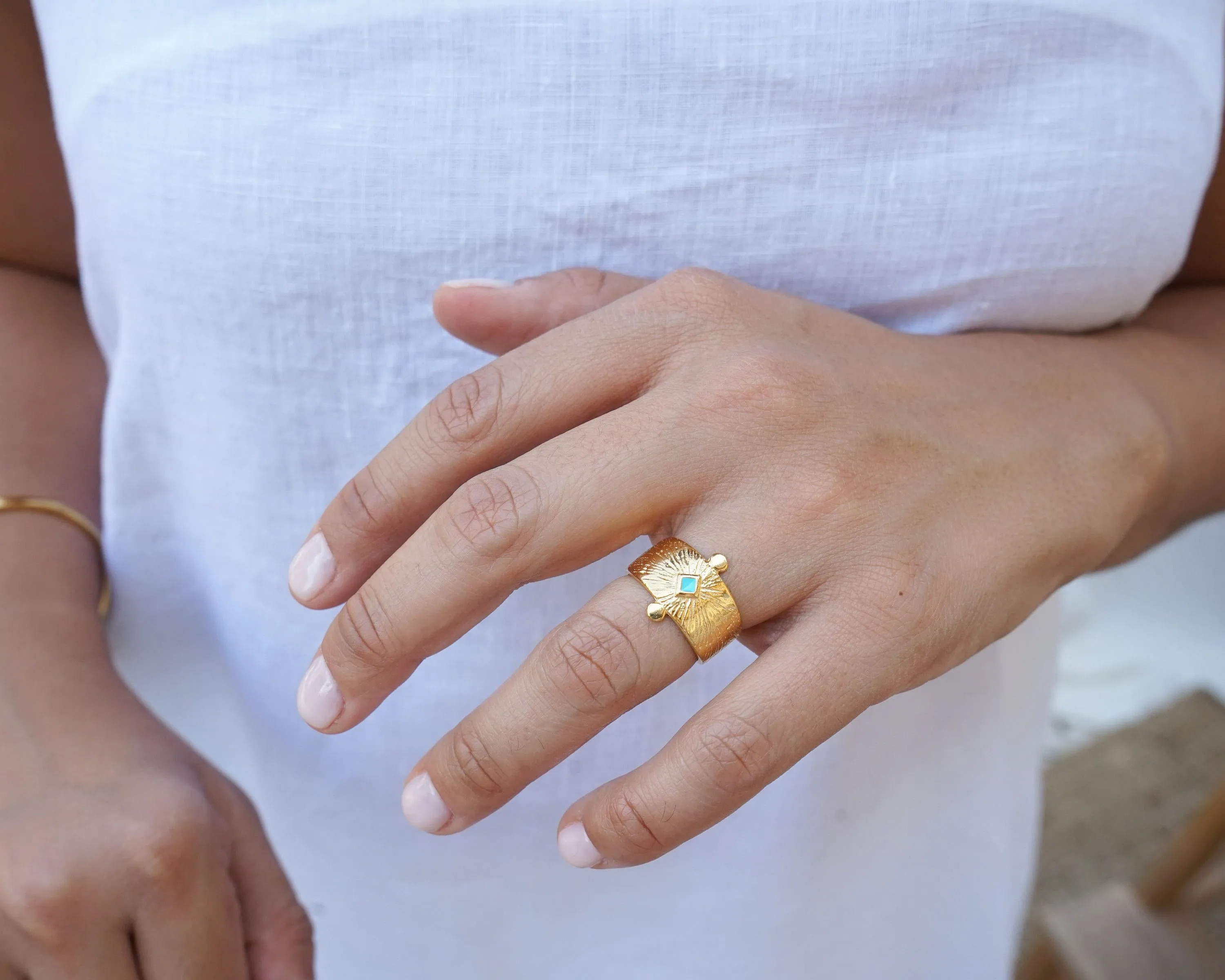 Gold Ethnic Rhombus Ring