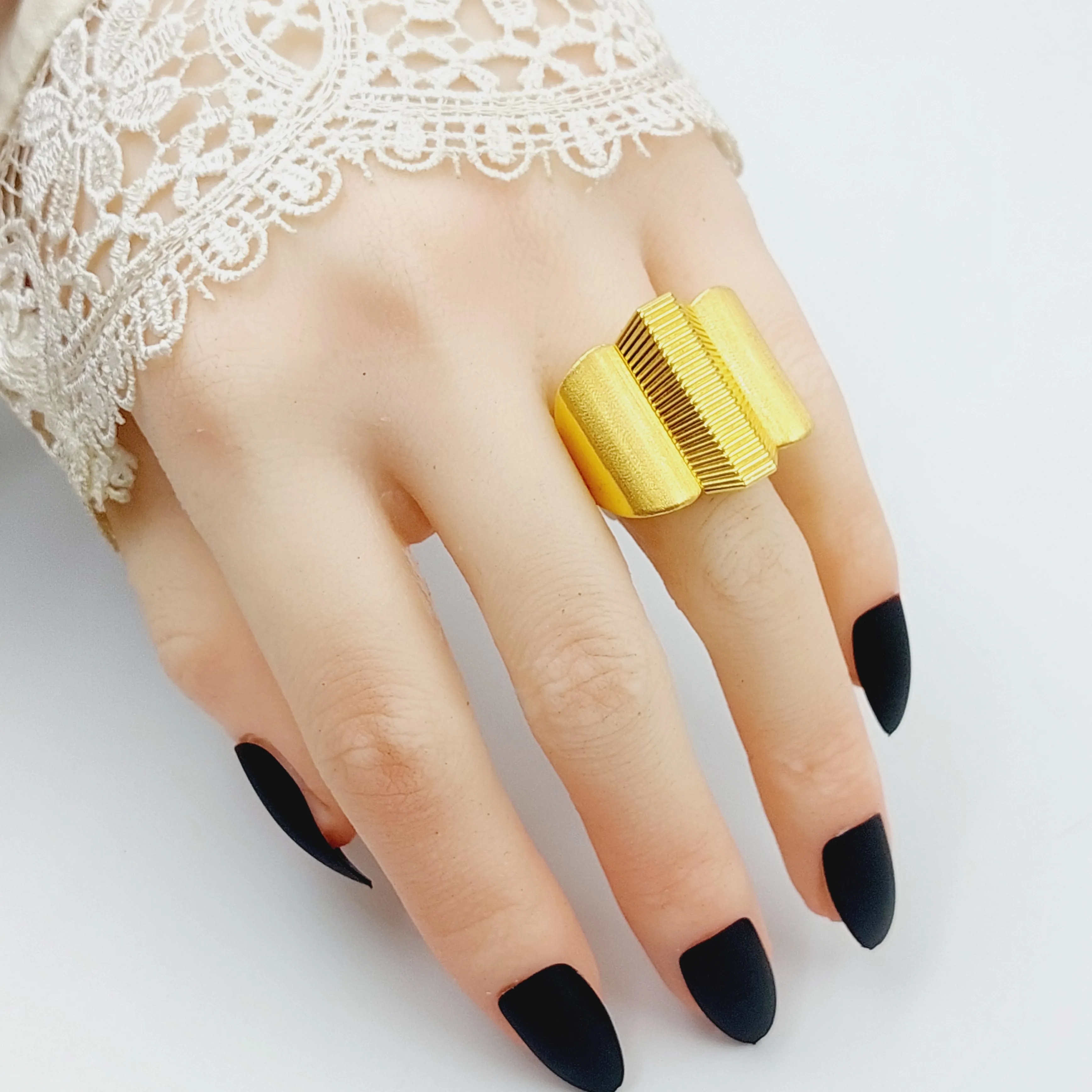 Luxury Pyramid Ring