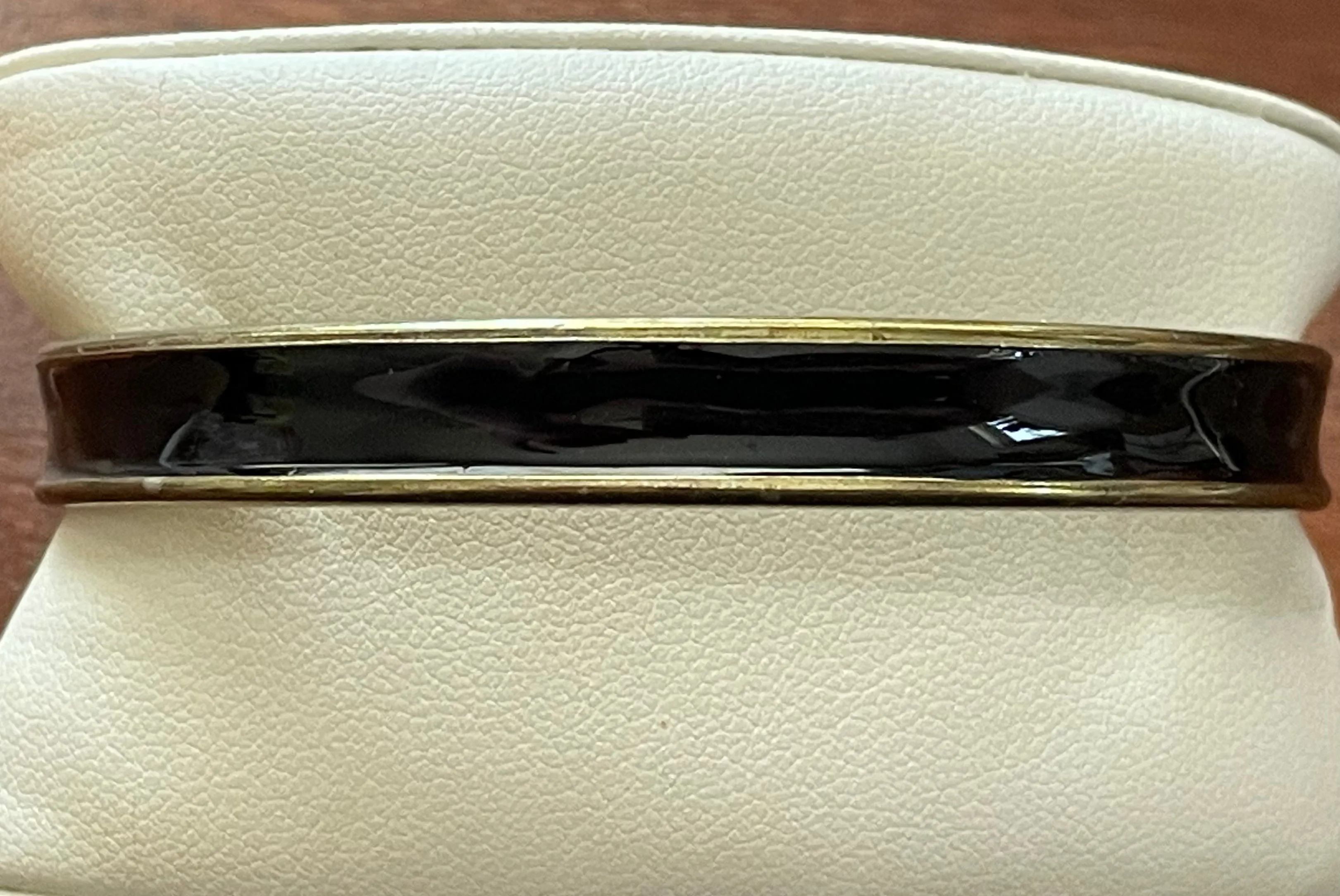 Metel Black Enamel Bangle Bracelet