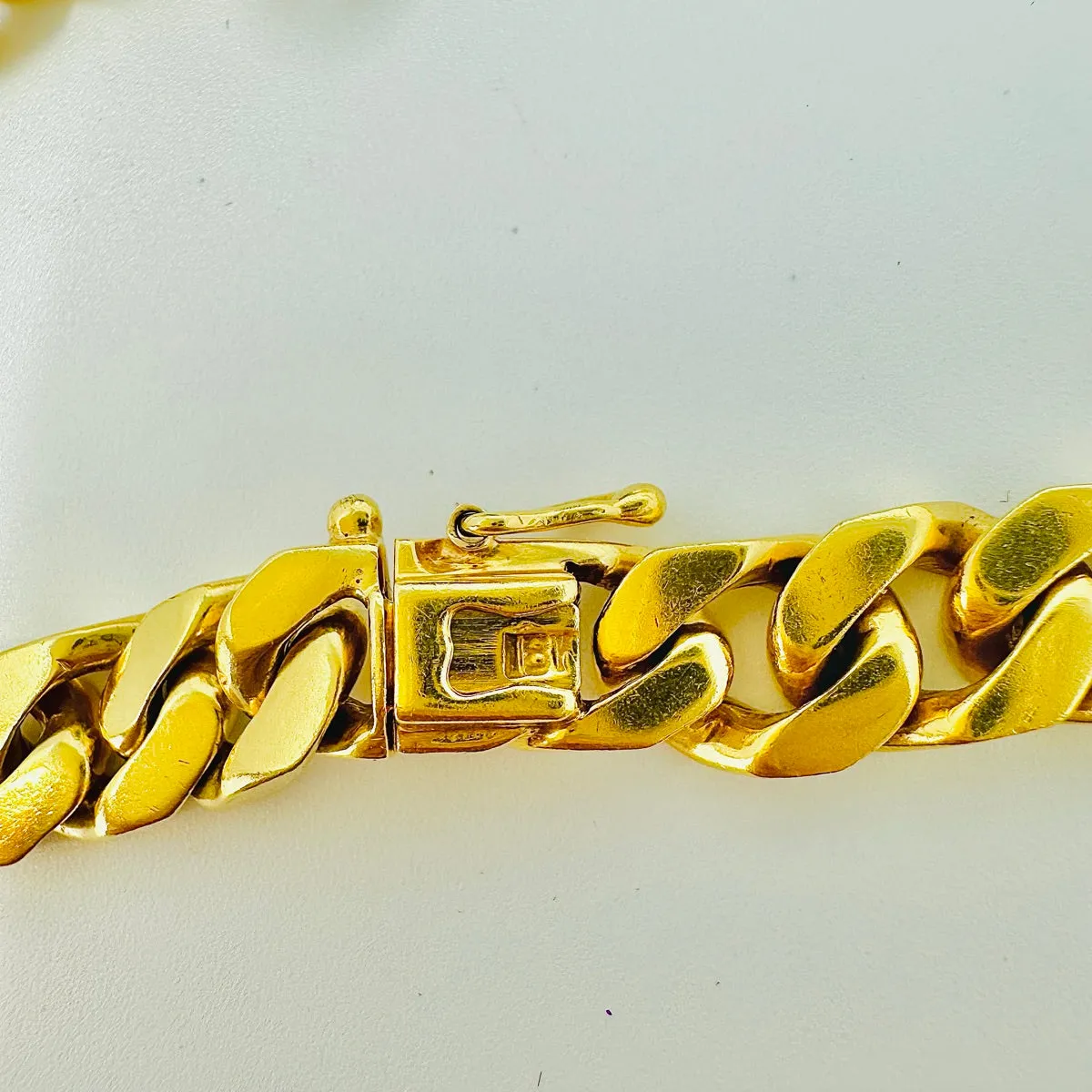 Montreaux 18K Gold Necklace with Emerald and Diamond