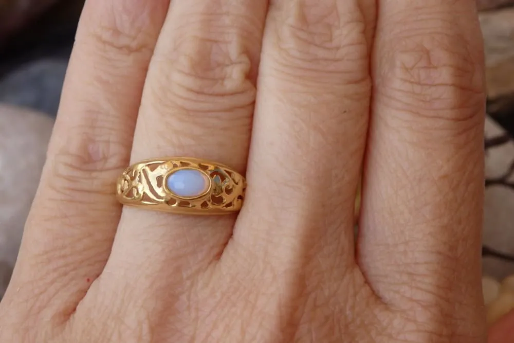 Moon stone Ring