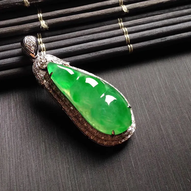 Natural Jade Pendant Jadeite Gold Pendant PT491