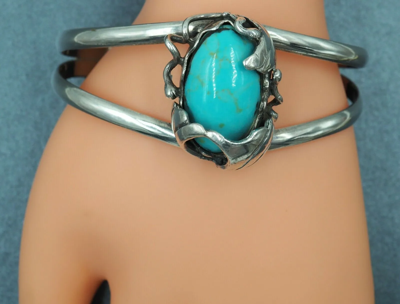 Navajo Turquoise 925 Sterling Silver Cuff Bangle