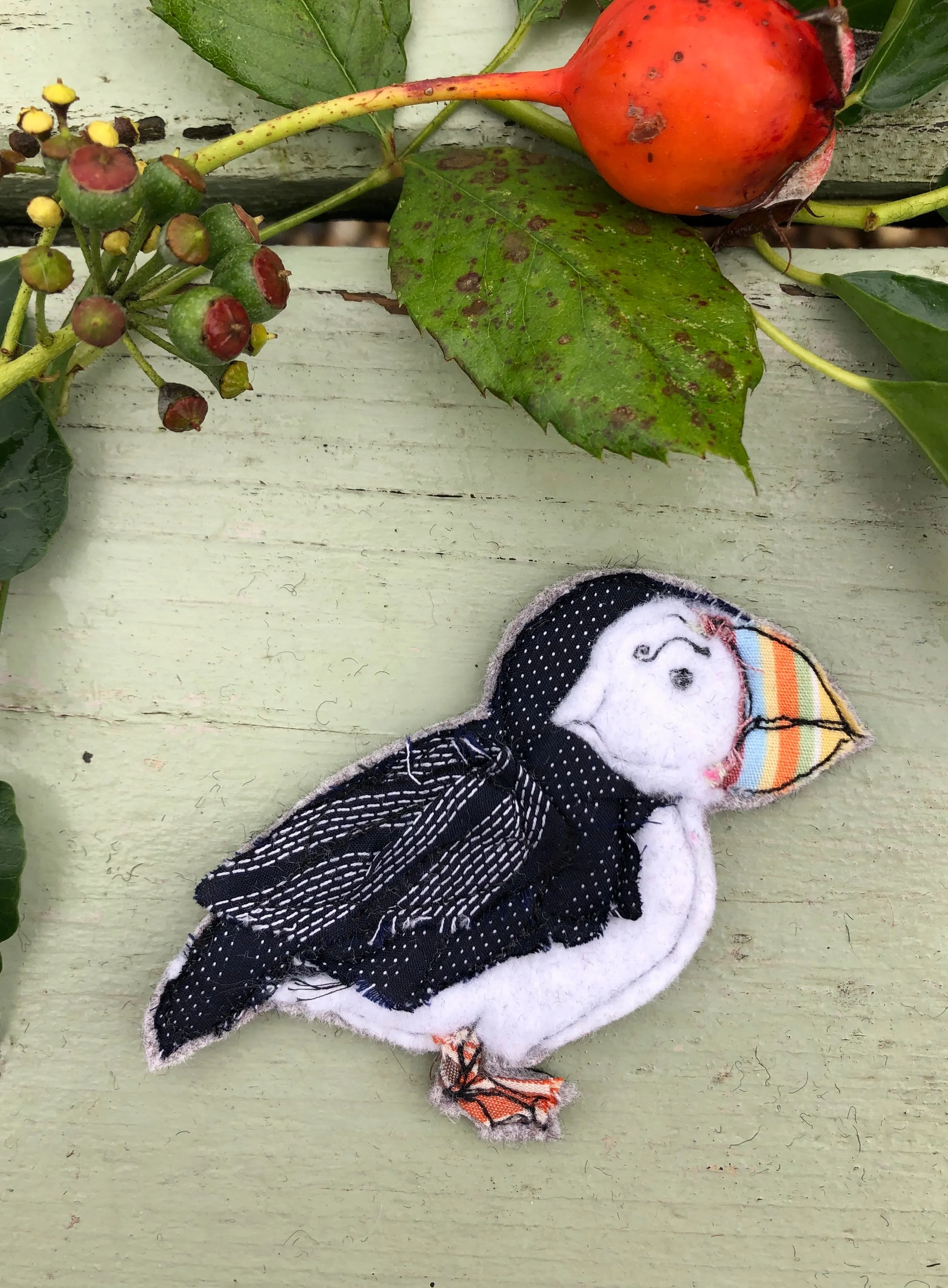 Puffin brooch