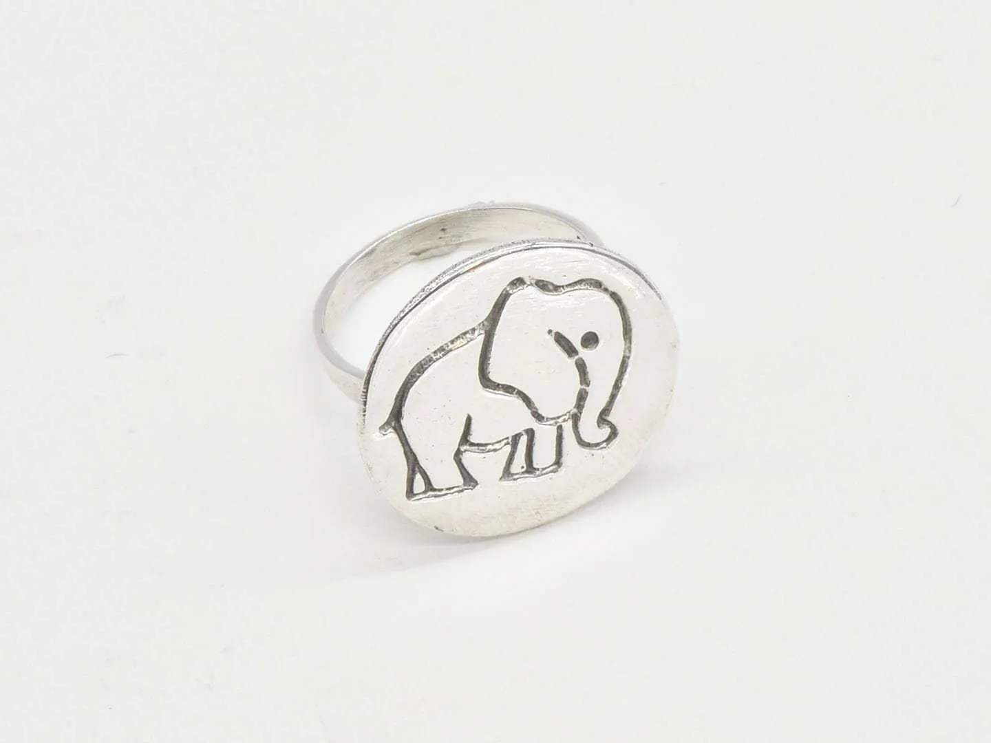 Silver Elephant Ring - Elephant Disc Ring - Minimalist Animal Ring
