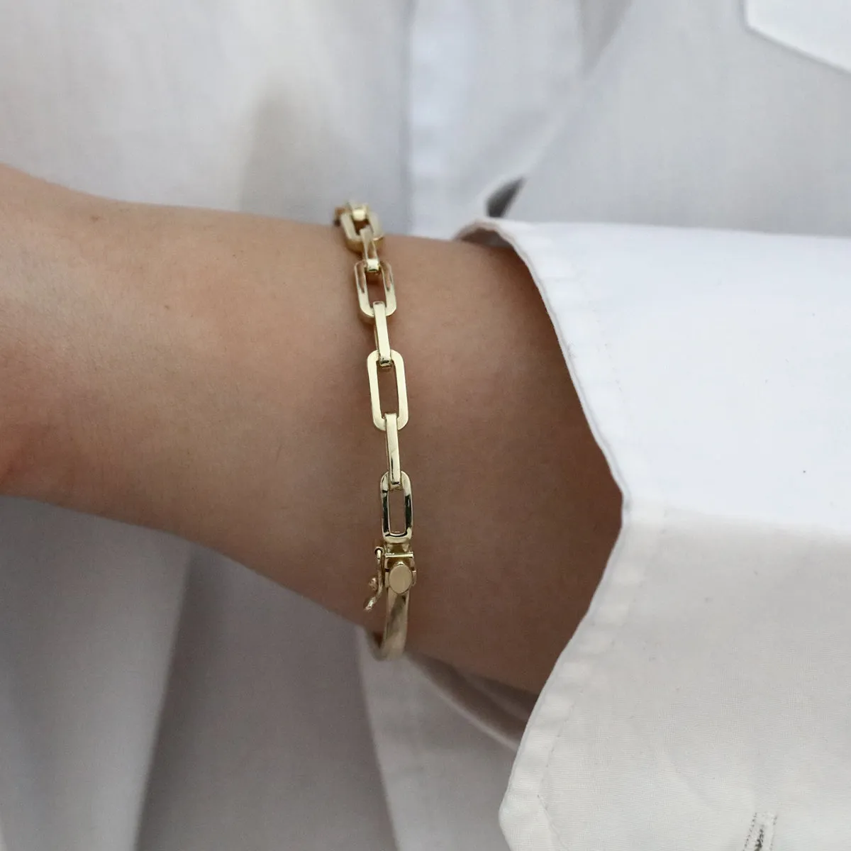 Soleil Collection Paperclip link Bangle | 9K Solid Yellow Gold