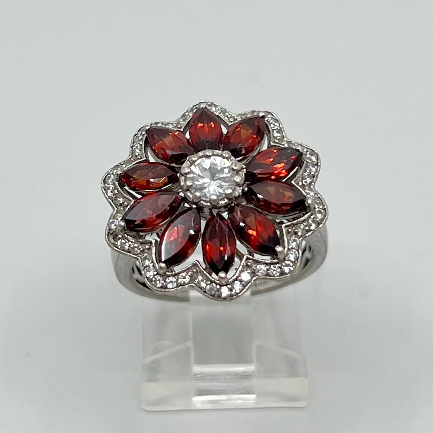 sterling silver cubic zirconia & garnet ring GM32