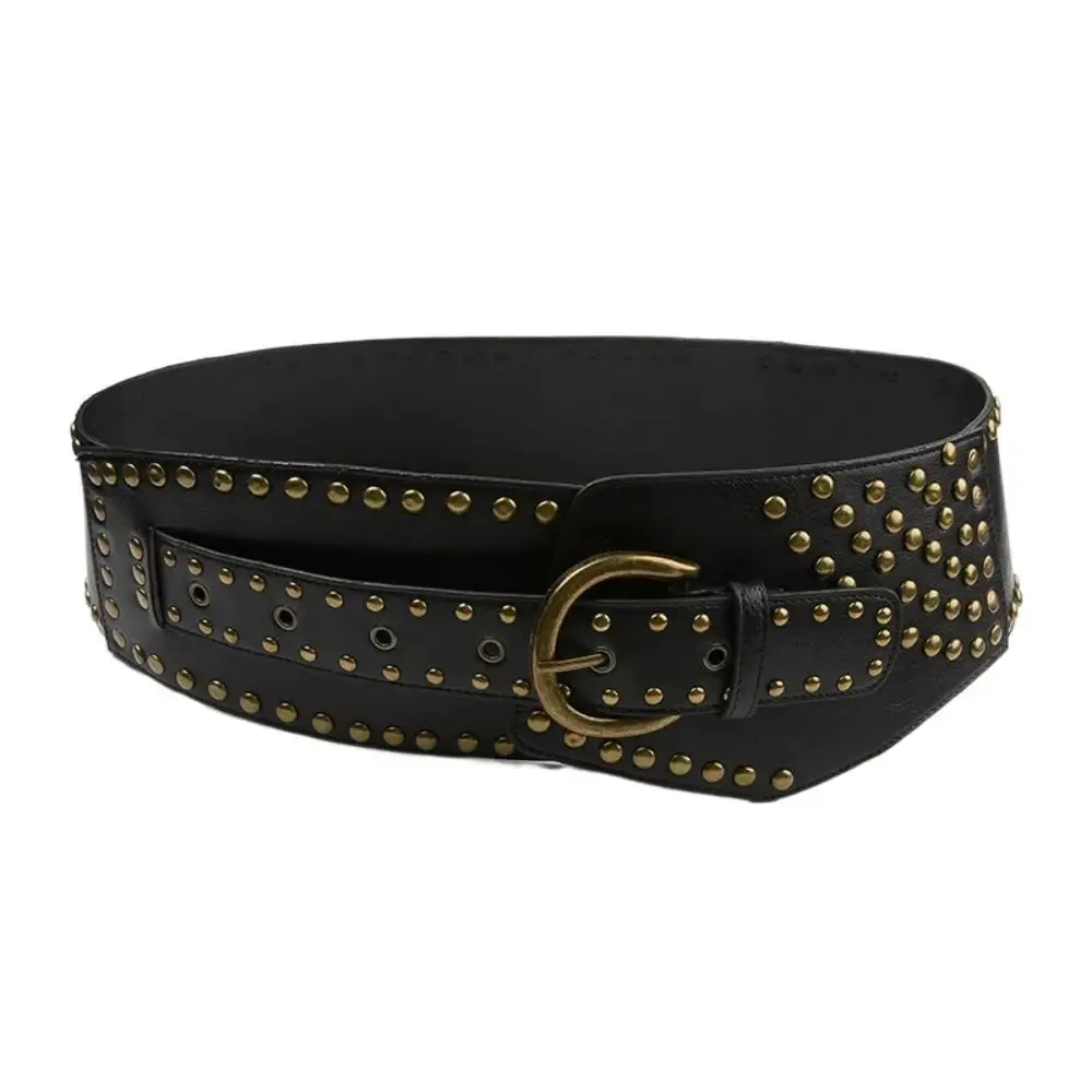 TEEK - Asymmetric Vintage Rivet Belt