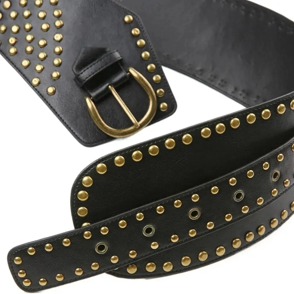 TEEK - Asymmetric Vintage Rivet Belt
