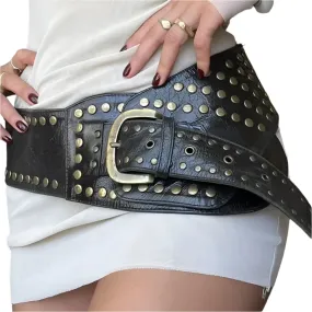 TEEK - Asymmetric Vintage Rivet Belt
