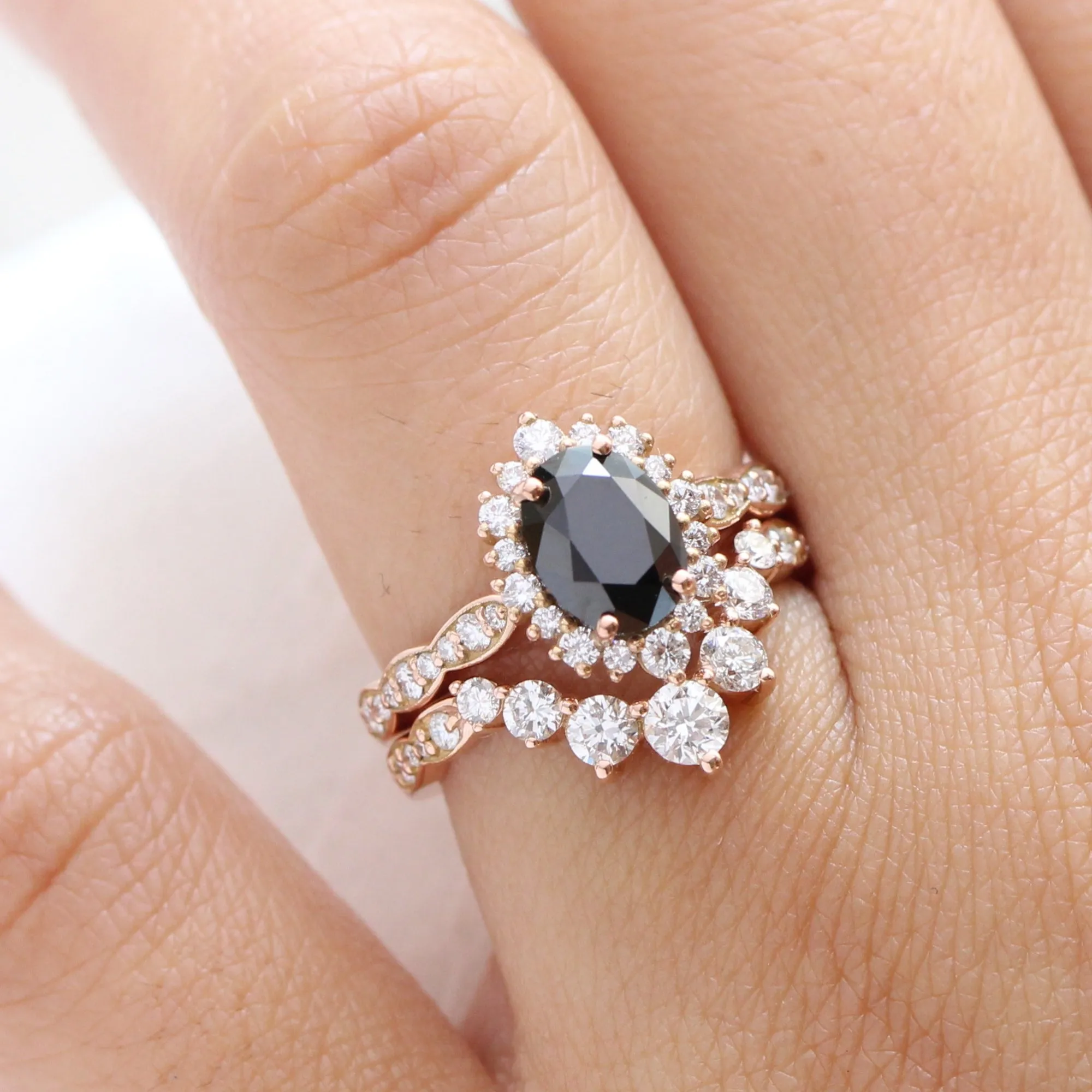 Tiara Halo Oval Black Diamond Ring Set w/ Large 7 Diamond Curved Scalloped Band