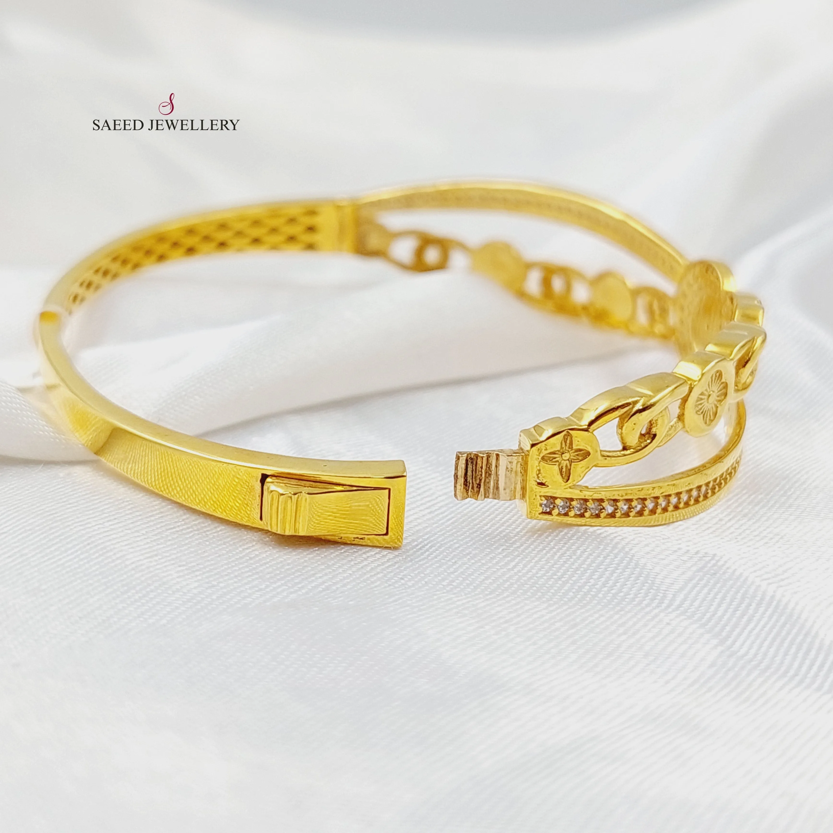 Zircon Studded Rose Bangle Bracelet